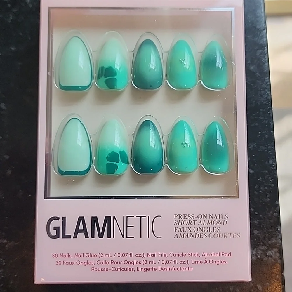 NIB Set Of Three Glamnetic Press On Nails Summer Edition - Picture 2 of 12
